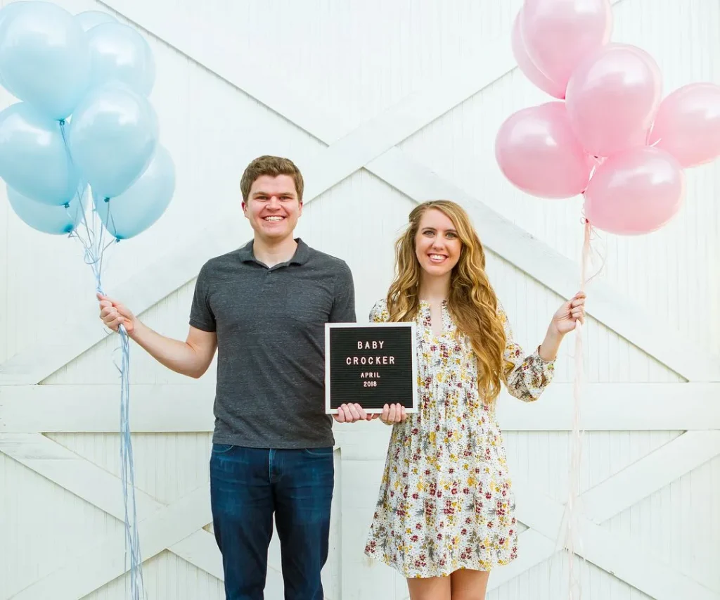 easter pregnancy announcement