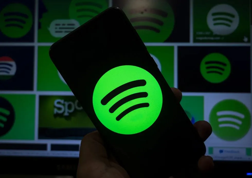  neon spotify logo