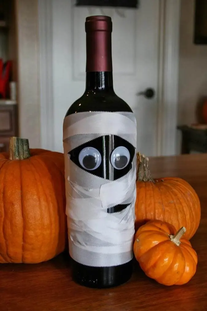  Love Themed Wine Bottle Design