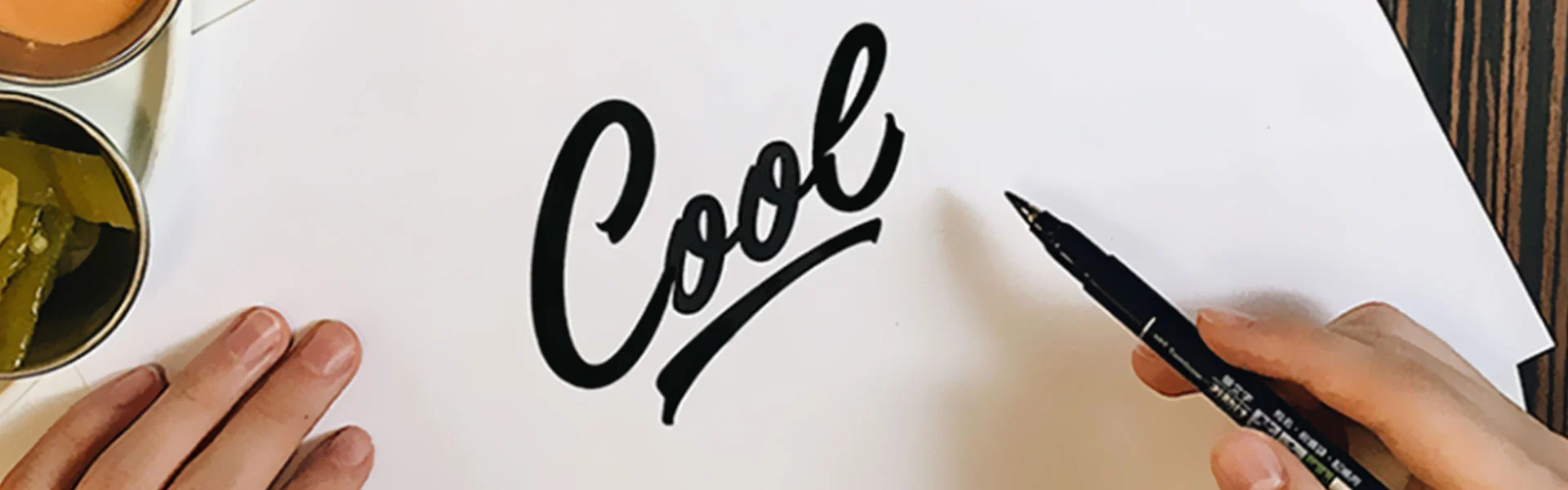 how to make a cool logo