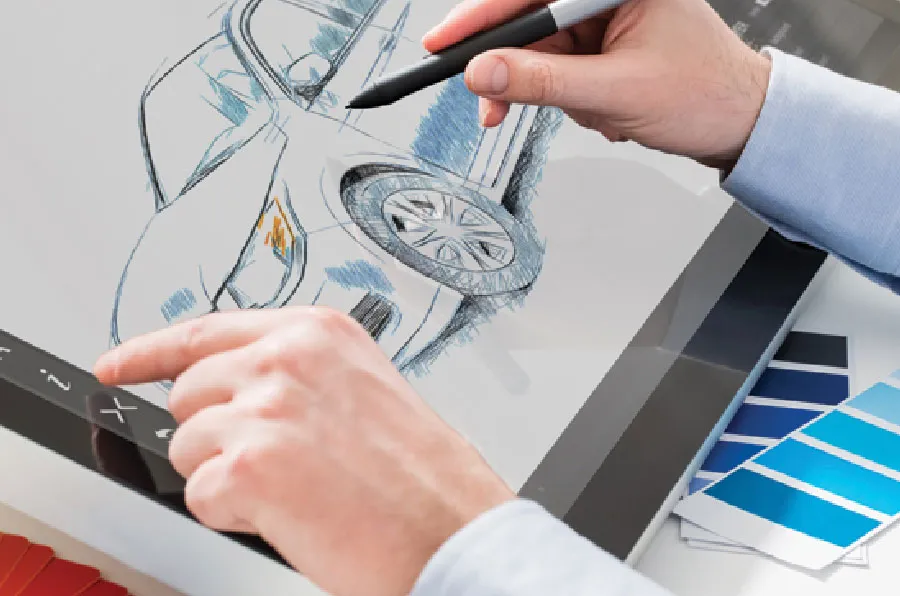 what are the different types of fashion designers