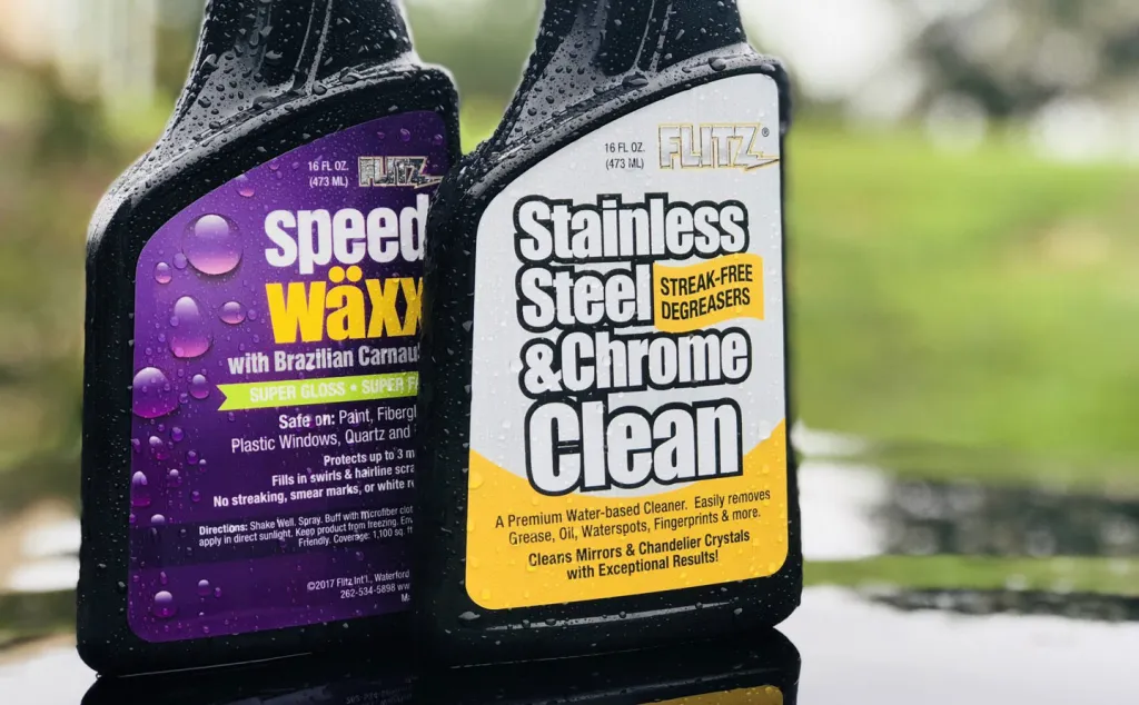 simple product label design