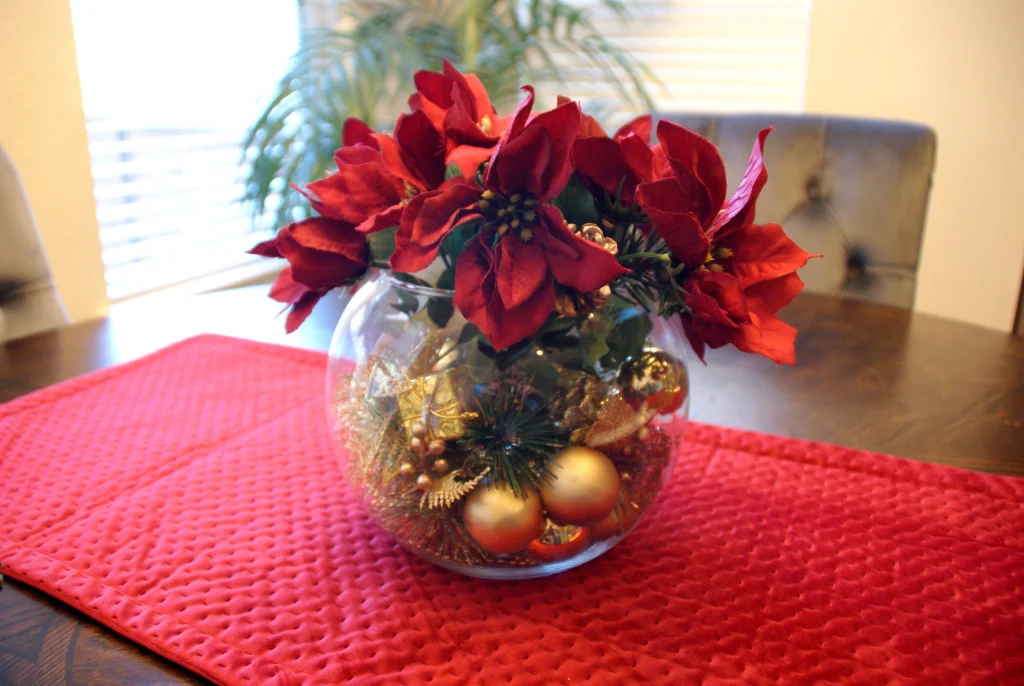  Holiday Vases